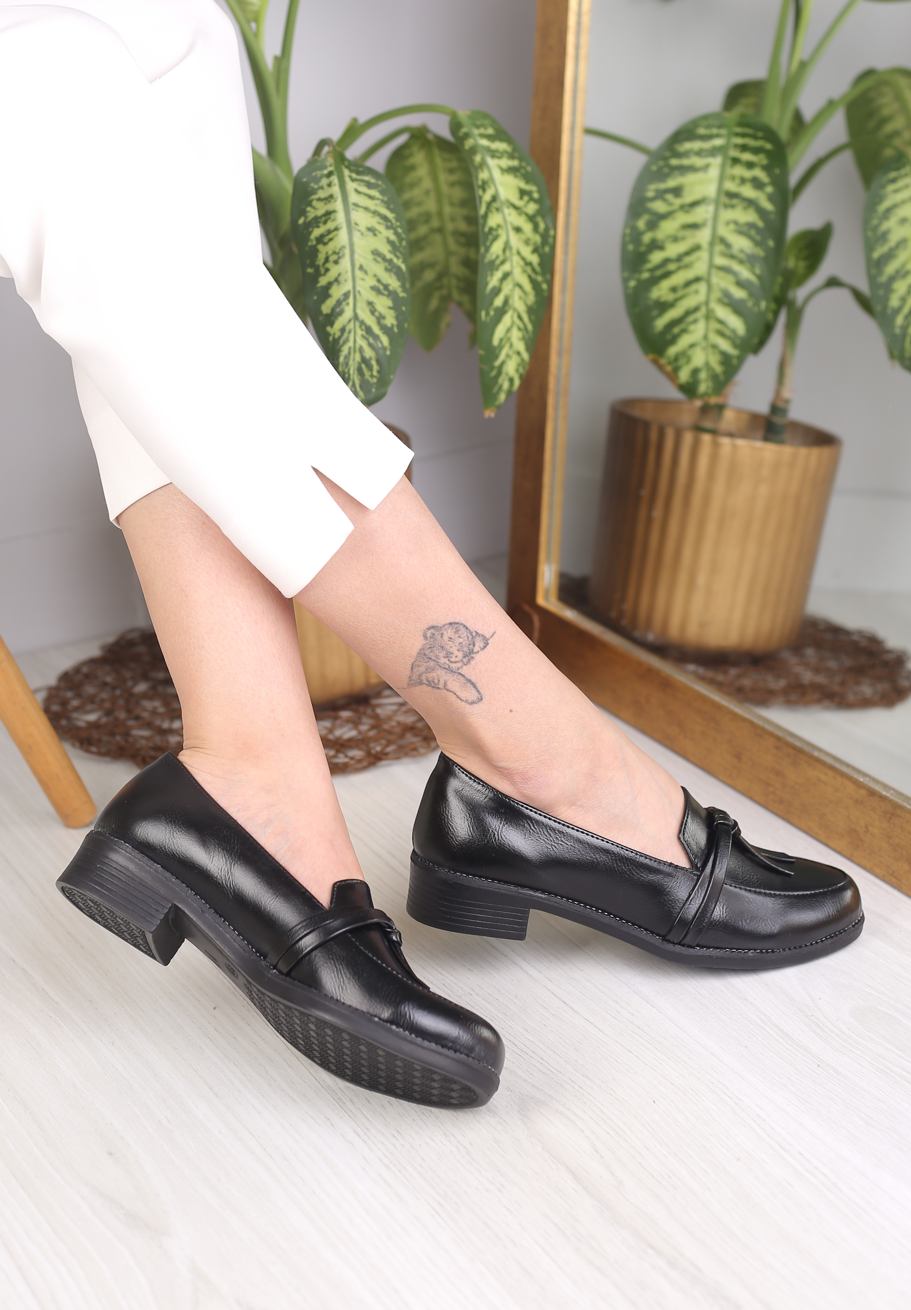 کفش کالج زنانه رونیا 396