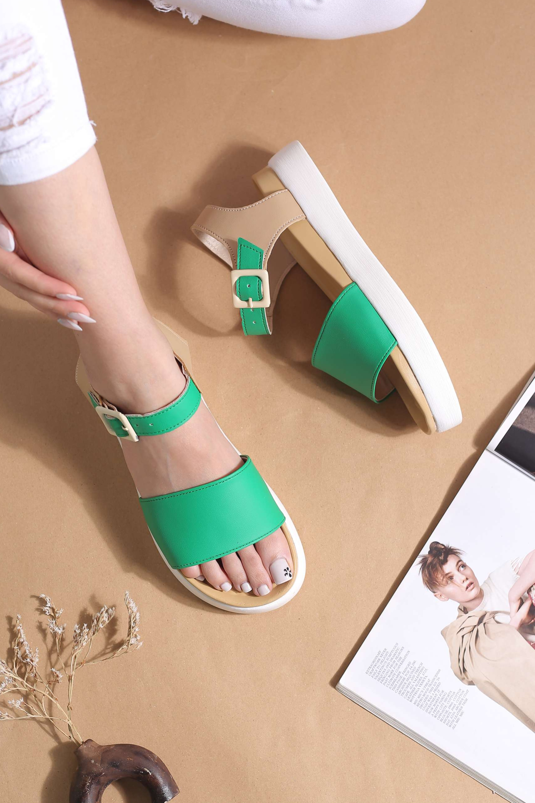 کفش صندل زنانه رکابدار شانی